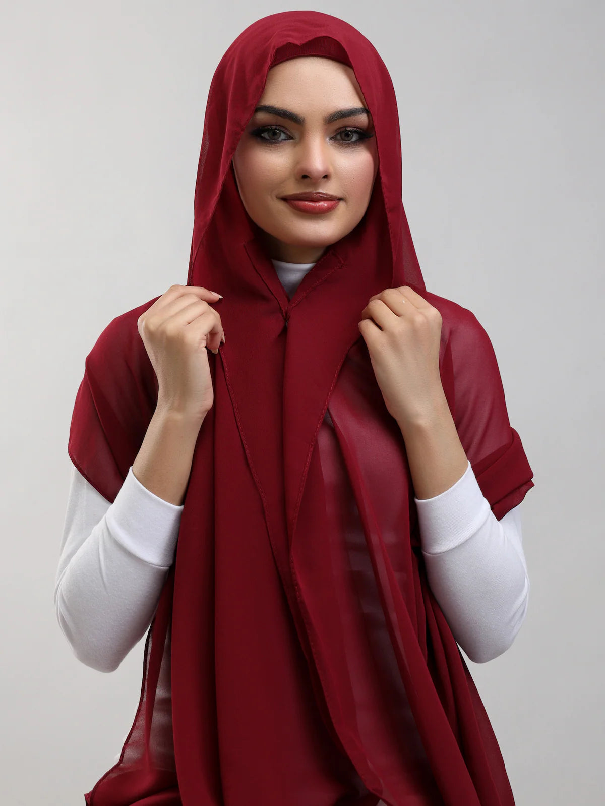 Instant Magnetic Hijab – No Pins Needed-09