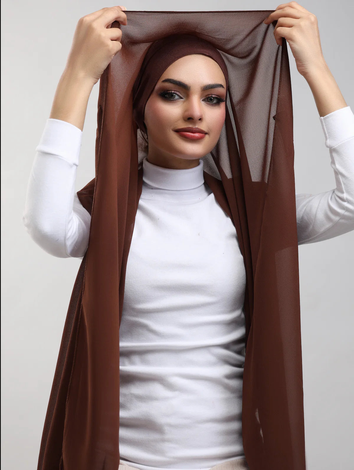 Instant Magnetic Hijab – No Pins Needed-12